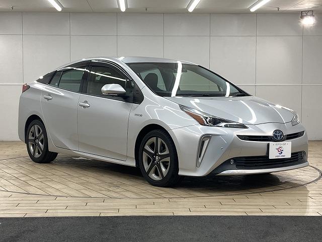 プリウス Ｓ　“ツーリングセレクション”　純正９型ナビ／全周囲カメラ／追従クルコン／シートヒーター／ＡＣ１００Ｖ／衝突軽減／フルセグ／Ｂｌｕｔｏｏｔｈ／ドラレコ（29枚目）