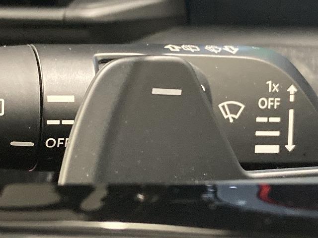 セレナ ハイウェイスターＶ　１２．３型メーカーナビ／アラウンドビューモニター／プロパイロット／デジタルインナーミラー／両側電動スライドドア／フルセグＴＶ／コーナーセンサー／オートライト／アイドリングストップ／ハンドル支援／ＬＥＤ（58枚目）