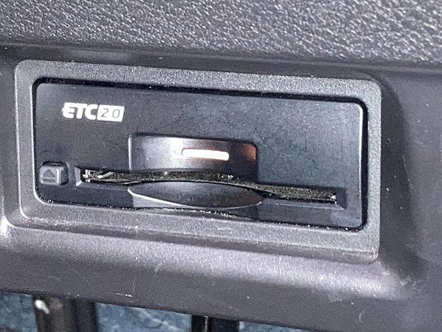 セレナ ハイウェイスターＶ　１２．３型メーカーナビ／アラウンドビューモニター／プロパイロット／デジタルインナーミラー／両側電動スライドドア／フルセグＴＶ／コーナーセンサー／オートライト／アイドリングストップ／ハンドル支援／ＬＥＤ（64枚目）