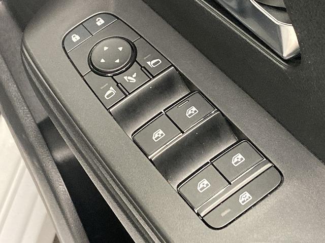 セレナ ハイウェイスターＶ　１２．３型メーカーナビ／アラウンドビューモニター／プロパイロット／デジタルインナーミラー／両側電動スライドドア／フルセグＴＶ／コーナーセンサー／オートライト／アイドリングストップ／ハンドル支援／ＬＥＤ（67枚目）