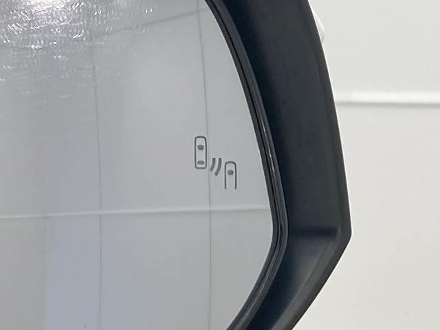 ハリアーハイブリッド □Ｚ　“Ｌｅａｔｈｅｒ　Ｐａｃｋａｇｅ”　全周囲カメラ／ＪＢＬサウンド／シートヒーター・シートベンチレーション／１００Ｖ電源／電動リアゲート／スマートキー／パワーシート／ブラインドスポットモニター／オートブレーキホールド／ＬＥＤヘッド（11枚目）