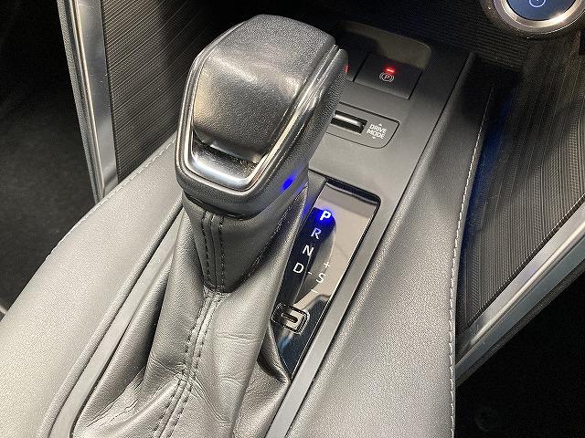 ハリアーハイブリッド □Ｚ　“Ｌｅａｔｈｅｒ　Ｐａｃｋａｇｅ”　全周囲カメラ／ＪＢＬサウンド／シートヒーター・シートベンチレーション／１００Ｖ電源／電動リアゲート／スマートキー／パワーシート／ブラインドスポットモニター／オートブレーキホールド／ＬＥＤヘッド（60枚目）