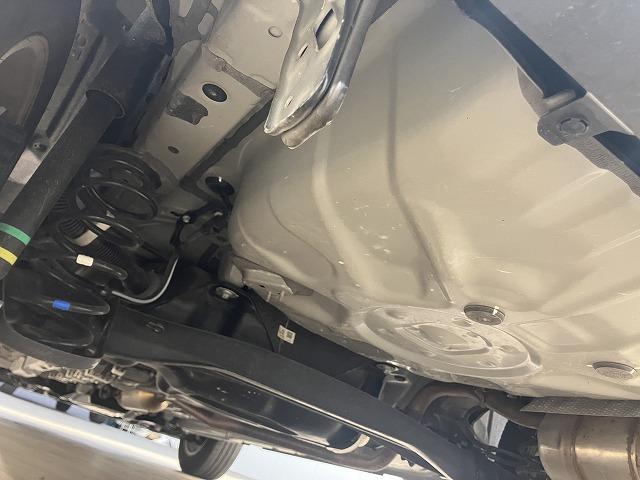 ヤリスクロス G レーダークルーズコントロール/セーフティーセンス/スマートキー/ディスプレイオーディオ/バックカメラ/クリアランスソナー/オートハイビーム/ブレーキホールド/純正15インチアルミホイール(59枚目)