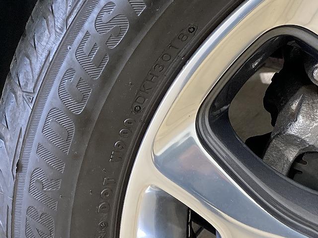 �e��I�[�g���[�������p�ӂ��Ă���܂��B�����O�~����R���\�B�P�Q�񂩂�P�Q�O��܂ł��x���񐔂����I�ђ����܂��B���ÎԂ���V�Ԃ��ׂĂɂ����p�����܂��B���C�y�ɃX�^�b�t�ւ����k���������B