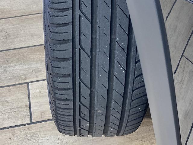 �e��I�[�g���[�������p�ӂ��Ă���܂��B�����O�~����R���\�B�P�Q�񂩂�P�Q�O��܂ł��x���񐔂����I�ђ����܂��B���ÎԂ���V�Ԃ��ׂĂɂ����p�����܂��B���C�y�ɃX�^�b�t�ւ����k���������B