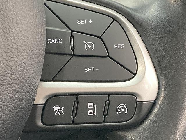 �e��I�[�g���[�������p�ӂ��Ă���܂��B�����O�~����R���\�B�P�Q�񂩂�P�Q�O��܂ł��x���񐔂����I�ђ����܂��B���ÎԂ���V�Ԃ��ׂĂɂ����p�����܂��B���C�y�ɃX�^�b�t�ւ����k���������B