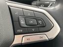 ＴＳＩ　１ｓｔ　★限定車★この車両はご自宅配送料込み★レーダークルーズコントロール　ブライドスポットモニター　レーンキープ　軽減ブレーキ　フルセグ　置くだけ充電　コーナーセンサー　ルーフレール　アップルカープレイ（70枚目）