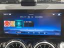 MERCEDES BENZ GLB