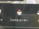 【ステアリングヒーター】を搭載しております。冬にとても心強いアイテムの一つです。