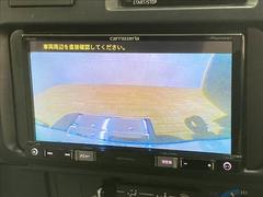 【バックカメラ】便利なバックカメラで安全確認もできます。駐車が苦手な方にもオススメな便利機能です。 5