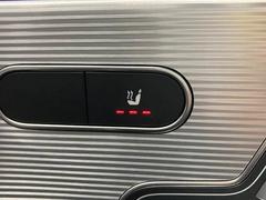 【シートヒーター】冬場はエアコンの温度設定を低めにでき、身体の芯からポカポカになります。 7