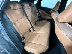 ������ɥ����Ȥϥꥯ�饤�˥󥰲�ǽ�Ǥ��Ĥ����ζ��֡������ͤ���äƤ⽽ʬ�ʥ��ڡ��������ݤ���Ƥ���ޤ��� 6