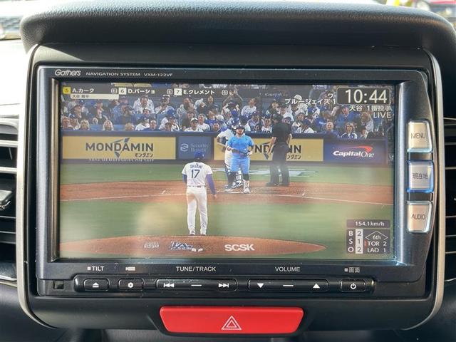 Ｎ－ＢＯＸカスタム Ｇ・ターボパッケージ　純正ナビ　フルセグＴＶ　バックモニター　両側パワースライドドア　ＥＴＣ　プッシュスタート（6枚目）