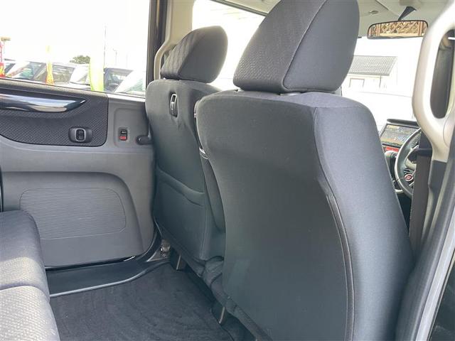 Ｎ－ＢＯＸカスタム Ｇ・ターボパッケージ　純正ナビ　フルセグＴＶ　バックモニター　両側パワースライドドア　ＥＴＣ　プッシュスタート（19枚目）