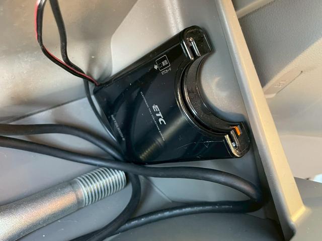 ミライース Ｌ　５２　ＥＴＣ　ＨＤＤナビ　アイドリングストップ　ＡＢＳ　エアバック　パワーウィンドウ　修復歴無し　保証付き（6枚目）