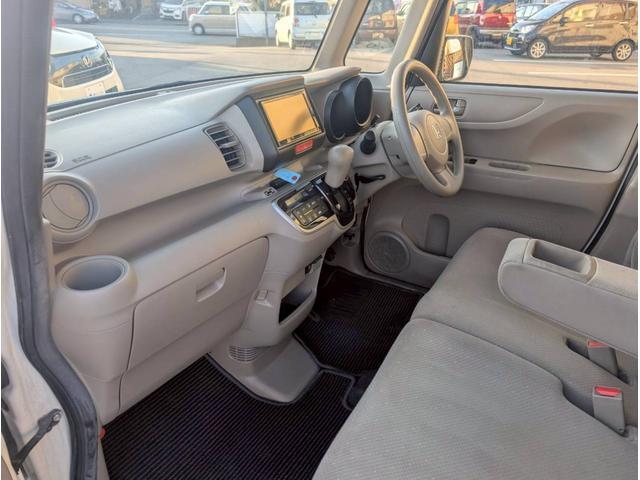 Ｎ－ＢＯＸ Ｇ　５６　社外ナビ　バックカメラ　プッシュスタート　スマートキー　両側スライドドア　Ｂｌｕｅｔｏｏｔｈオーディオ　電格ミラー　修復歴なし　保証付き（12枚目）