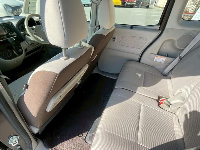 デイズルークス Ｘ　５　純正ナビ　ＴＶ　パワースライドドア　アラウンドビューモニター　インテリキー　電動格納ミラー　保証付き　修復歴無し（16枚目）