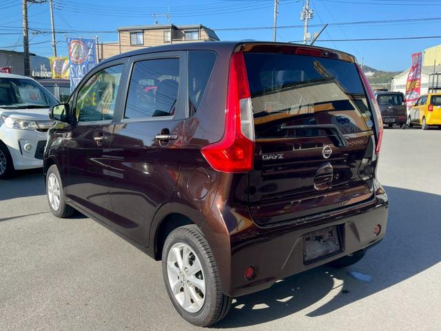 デイズ X Vセレクション 6 純正SDナビ フルセグTV アラウンドビューモニター Bluetooth ETC アイドリングストップ プッシュスタート スマートキー 純正AW ウィンカーミラー 修復歴なし 保証付き(28枚目)