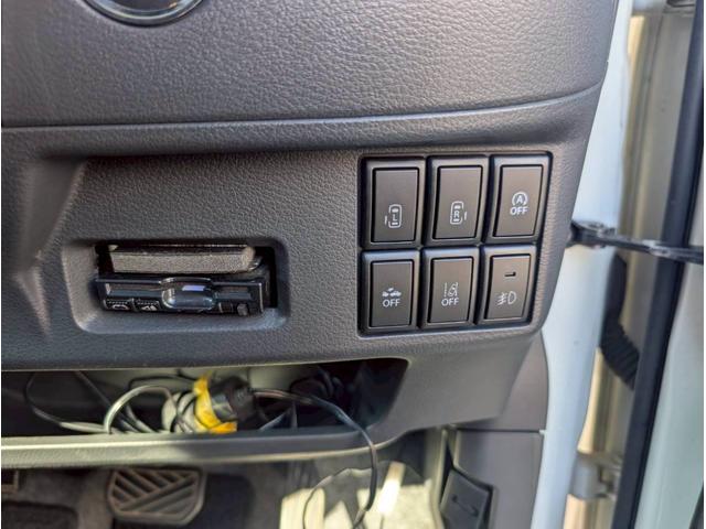 スペーシアカスタム ＸＳ　８５　レーダーブレーキサポート　純正ナビ　アラウンドビューモニター　フルセグＴＶ　両側パワースライドドア　スマートキー　保証付き　修復歴無し（10枚目）