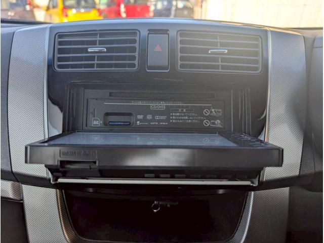 ムーヴ カスタム　Ｘ　ＳＡ　９２　純正ナビ　フルセグ　Ｂｌｕｅｔｏｏｔｈオーディオ　エコアイドル　プッシュスタート　スマートキー　電動格納ミラー　保証付き　修復歴無し（9枚目）