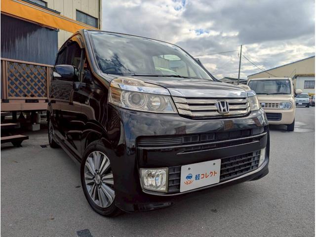 ラゲッジルームは、大容量のスペースを確保。リアシートを倒すこと※跳ね上げること※で収納スペースが拡大してお出かけなどに便利です！