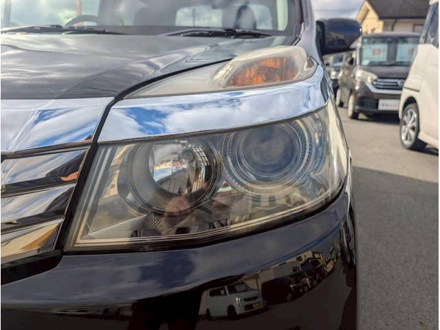 全車両法定点検を実施します！指定または認証工場にて１２ヶ月及び２４か月点検を実施致します。またご納車前に弊社独自の最大５７項目に及ぶ点検を実施、お客様に安心してお乗り頂ける環境をご提供致します。