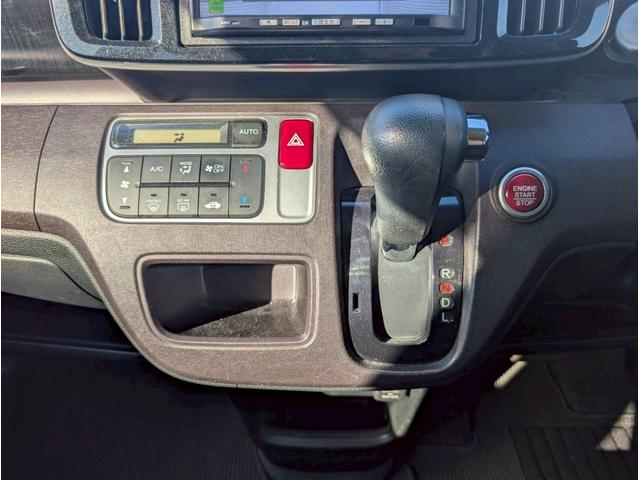 N-ONE プレミアム・Lパッケージ 108 社外ナビ テレビ プッシュスタート スマートキー HIDヘッド フォグランプ リアスポイラー 純正14インチAW ウィンカーミラー 電格ミラー(10枚目)