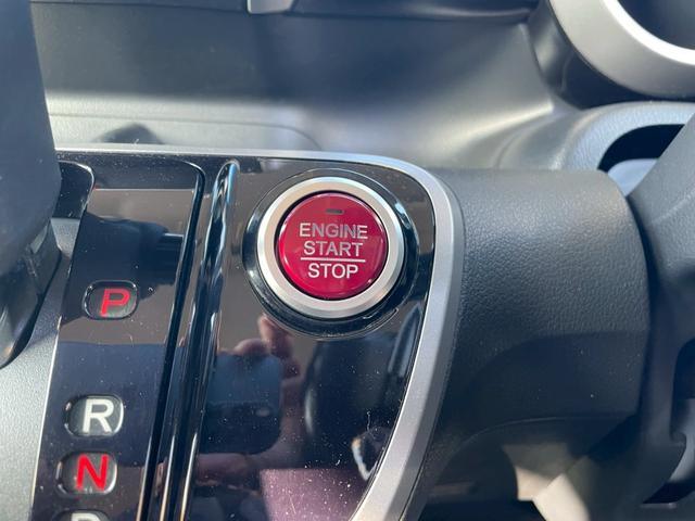 N-BOXカスタム G・ターボパッケージ 97 純正ナビ バックモニター 両側電動ドア プッシュスタート スマートキー HIDオートライト ドアミラーウィンカー 純正15インチAW クルーズコントロール パドルシフト 修復歴なし 保証付き(6枚目)