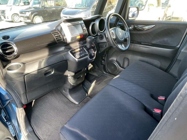 N-BOXカスタム G・ターボパッケージ 97 純正ナビ バックモニター 両側電動ドア プッシュスタート スマートキー HIDオートライト ドアミラーウィンカー 純正15インチAW クルーズコントロール パドルシフト 修復歴なし 保証付き(12枚目)