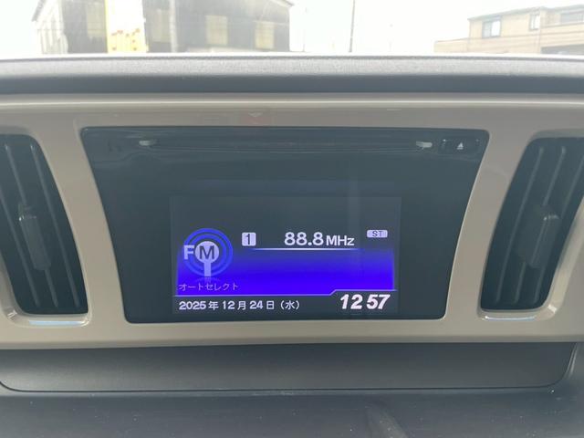 Ｎ－ＯＮＥ Ｇ・Ｌパッケージ　４９　プッシュスタート　スマートキー　ＨＩＤヘッドライト　オートライト　ヒルスタートアシスト　バックモニター　フロアマット　バイザー　ツートン　修復歴無し　保証付き（6枚目）