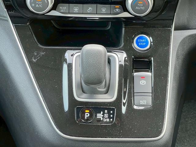 セレナ ｅ－パワー　ハイウェイスターＶ　アラウンドビューモニター　両側パワースライドドア　プロパイロット　ワンオーナー　セーフティパックＡ　フルセグ　ＥＴＣ　ＬＥＤ（13枚目）