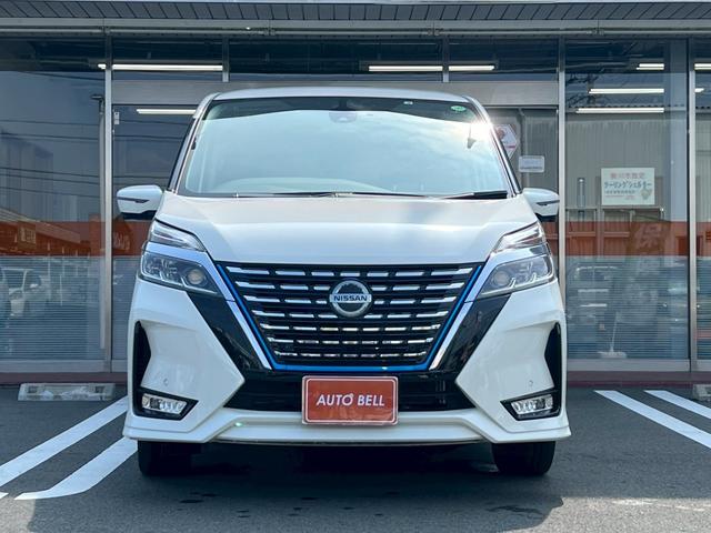 セレナ ｅ－パワー　ハイウェイスターＶ　アラウンドビューモニター　両側パワースライドドア　プロパイロット　ワンオーナー　セーフティパックＡ　フルセグ　ＥＴＣ　ＬＥＤ（15枚目）