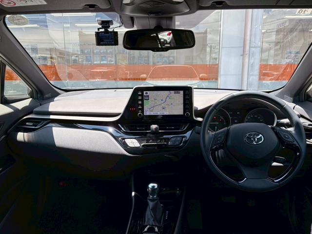Ｃ－ＨＲ Ｇ　純正ナビ　オートクルーズ　前席シートヒーター　バックカメラ　ナビＴＶ　フルセグテレビ　車線逸脱　ドライブレコーダー付　ＬＥＤヘッドライト　横滑り防止機能（7枚目）