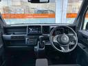全ての車をご納車前に第3者機関にて査定、チェックを受けております。メーターの巻き戻し、災害車などは一切販売は致しません。