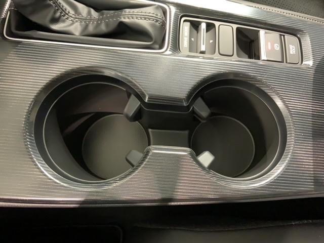 シビック EX H SENSING 新車保証 ワンオ-ナ- 純正ナビ TV Rカメラ BTオ-ディオ ドラレコ ETC LEDライト VSA シ-トヒ-タ- クルコン スマ-トキ- 盗難防止装置 整備記録簿 AAC(28枚目)