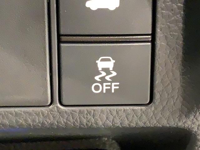 ステップワゴン ｅ：ＨＥＶスパーダ　ＨＳＥＮＳＩＮＧ　禁煙　試乗車　ナビＬＸＭ－２４７ＶＦＬｉ　ＡｐｐｌｅＣａｒＰｌａｙ　ＴＶ　Ｒカメラ　マルチビュー　ＣＤ録音　ＢＴオ－ディオ　ＤＶＤ　ＥＴＣ　ＬＥＤ　ＶＳＡ　両側電動ドア　シートヒータ（14枚目）