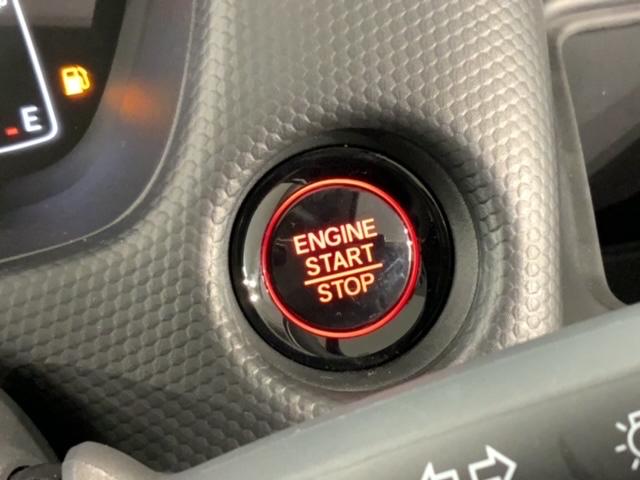 フィット ベーシック　ホンダセンシングレス　最長５年保証　リースアップ　スマ－トキ－　盗難防止装置　整備記録簿　ＡＡＣ　スペアキ－　Ｗエアバッグ（9枚目）