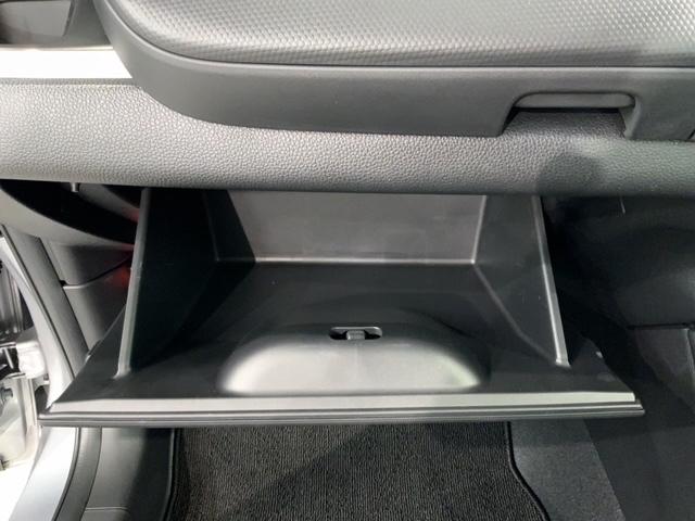 フィット ベーシック　ホンダセンシングレス　最長５年保証　リースアップ　スマ－トキ－　盗難防止装置　整備記録簿　ＡＡＣ　スペアキ－　Ｗエアバッグ（28枚目）