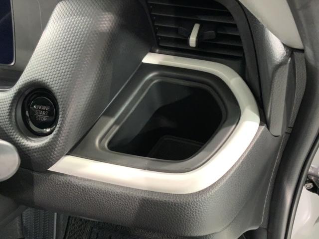 フィット ベーシック　ホンダセンシングレス　最長５年保証　リースアップ　スマ－トキ－　盗難防止装置　整備記録簿　ＡＡＣ　スペアキ－　Ｗエアバッグ（30枚目）