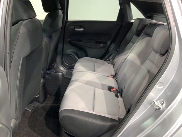 フィット ベーシック　ホンダセンシングレス　最長５年保証　リースアップ　スマ－トキ－　盗難防止装置　整備記録簿　ＡＡＣ　スペアキ－　Ｗエアバッグ（32枚目）