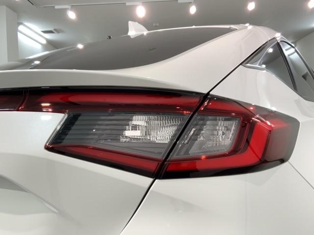 シビック LX 装着済みスタッドレスタイヤのみ 車高調サスペンション ローダウン 禁煙 SENSING ワンオーナー AppleCarPlay 純正ナビ TV BTオ-ディオ 社外ドラレコ ETC シートヒーター(45枚目)