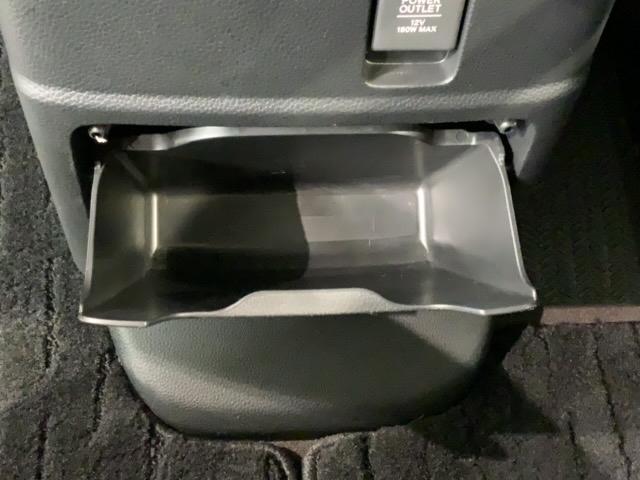 N-BOXカスタム G・Lターボホンダセンシング 最長5年保証 ワンオーナー ナビVXM-205Ci Rカメラ BTオ-ディオ シートヒーター ETC LEDライト VSA 両側電動ドア クルコン アルミ フォグ スマートキー 盗難防止装置(28枚目)