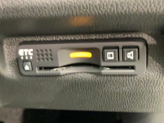 フリード クロスター・ホンダセンシング　最長５年保証　ワンオーナー　ナビＶＸＭ－２１４ＶＦｉ　ＴＶ　Ｒカメラ　ＣＤ録音　ＢＴオ－ディオ　ＤＶＤ　ＥＴＣ　ＶＳＡ　両側電動ドア　クルコン　アルミ　フォグ　スマートキー　盗難防止装置　整備記録簿（12枚目）