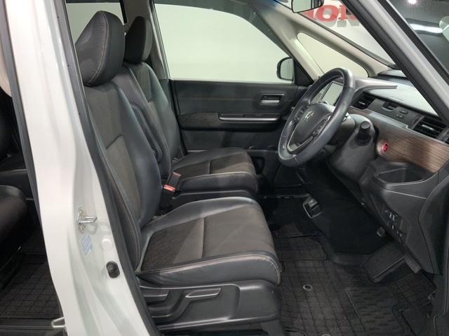 フリード クロスター・ホンダセンシング　最長５年保証　ワンオーナー　ナビＶＸＭ－２１４ＶＦｉ　ＴＶ　Ｒカメラ　ＣＤ録音　ＢＴオ－ディオ　ＤＶＤ　ＥＴＣ　ＶＳＡ　両側電動ドア　クルコン　アルミ　フォグ　スマートキー　盗難防止装置　整備記録簿（17枚目）