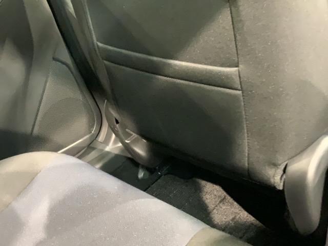 デミオ ＸＤ　１年保証　ワンオーナー　純正ナビ　ＴＶ　Ｒカメラ　ＢＴオ－ディオ　ＤＶＤ　衝突軽減Ｂ　ＥＴＣ　ＬＥＤライト　横滑り防止　クルコン　アルミ　スマートキー　盗難防止装置　整備記録簿　ＡＡＣ　Ｗエアバッグ（29枚目）