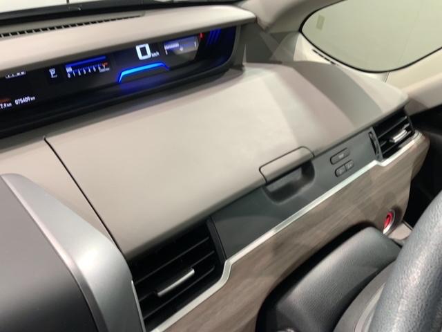 フリード Ｇ　Ｈ　ＳＥＮＳＩＮＧ　サイドリフトアップシート車　福祉車両　最長５年保証　ワンオーナー　ナビＶＸＭ－２２４ＶＦｉ　ＴＶ　Ｒカメラ　ＣＤ録音　ＢＴオ－ディオ　ＤＶＤ　ＥＴＣ　ＬＥＤライト　ＶＳＡ（30枚目）