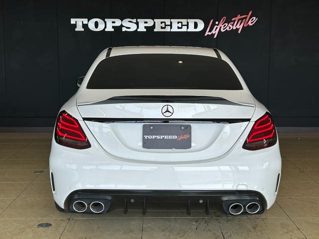 Ｃクラス Ｃ２２０ｄ　ローレウスエディション　Ｃ６３スタイルカスタム　リアトランクスポイラー　オレンジキャリパーペイント　マフラーカッター４本出し　リアディフューザー　グロスブラックホイール　メッキグロスブラックペイント　レーダーセーフティｐｋｇ（11枚目）