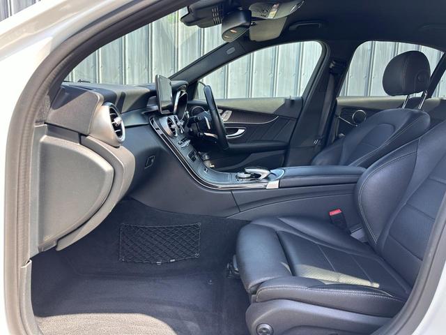 Ｃクラス Ｃ２２０ｄ　ローレウスエディション　Ｃ６３スタイルカスタム　リアトランクスポイラー　オレンジキャリパーペイント　マフラーカッター４本出し　リアディフューザー　グロスブラックホイール　メッキグロスブラックペイント　レーダーセーフティｐｋｇ（21枚目）