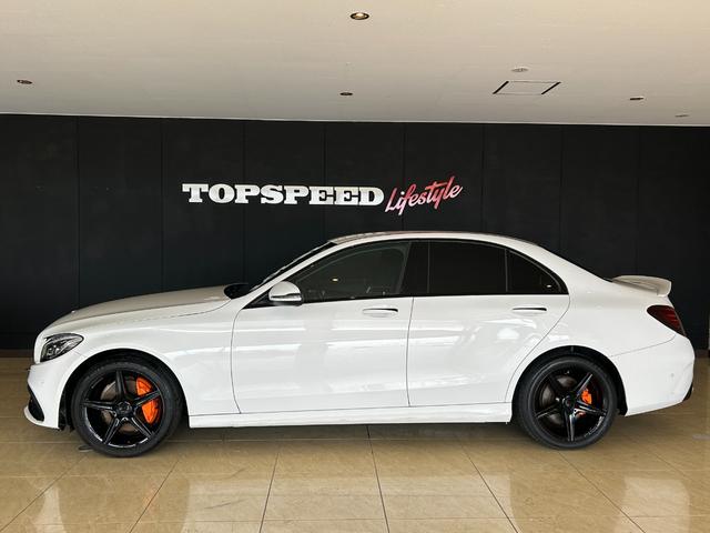 Ｃクラス Ｃ２２０ｄ　ローレウスエディション　Ｃ６３スタイルカスタム　リアトランクスポイラー　オレンジキャリパーペイント　マフラーカッター４本出し　リアディフューザー　グロスブラックホイール　メッキグロスブラックペイント　レーダーセーフティｐｋｇ（62枚目）