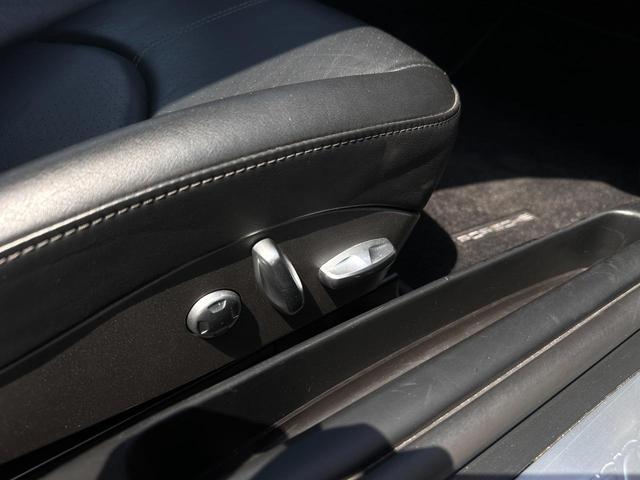 ９１１ ９１１カレラ　ＧＴ３ＲＳスタイル　ビルシュタイン　Ｅｉｂａｃｈダウンサス　ＥＮＫＥＩｓｐ－３　１９ＡＷ　サンルーフ　ＢＯＳＥサウンド　リアパークセンサー　社外ＬＥＤテールライト　左右２本出しマフラー　シートヒーター　シートメモリー　ドラレコ　レーダー（26枚目）